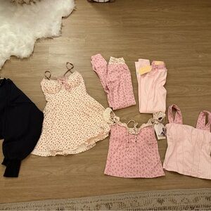 Blogilates Lot Leggings Tiny Bows Top Tie Front Dress Biker Shorts Sweater XS